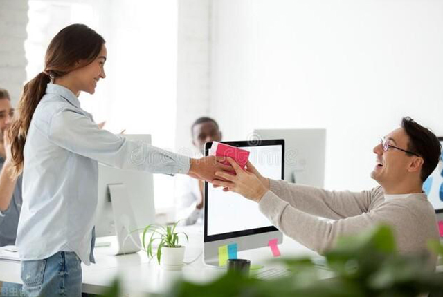 一個(gè)好企業(yè)的員工福利標(biāo)準(zhǔn)是怎么樣的？